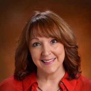 Meet your Posher, Adrienne